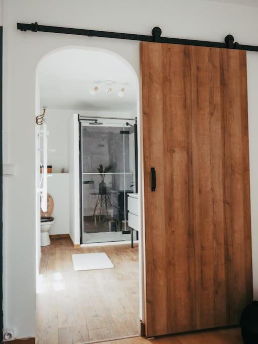 Appartement Avec Patio Sainte-Anne-d'Auray Екстер'єр фото
