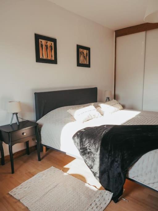Appartement Avec Patio Sainte-Anne-d'Auray Екстер'єр фото